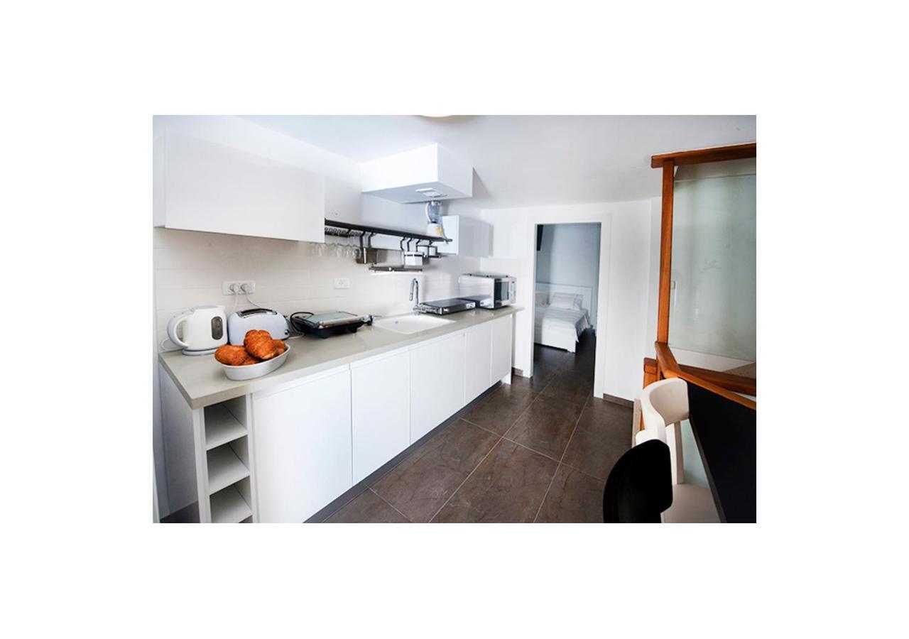 Boutique Apartment "Facing The Sea" حيفا المظهر الخارجي الصورة
